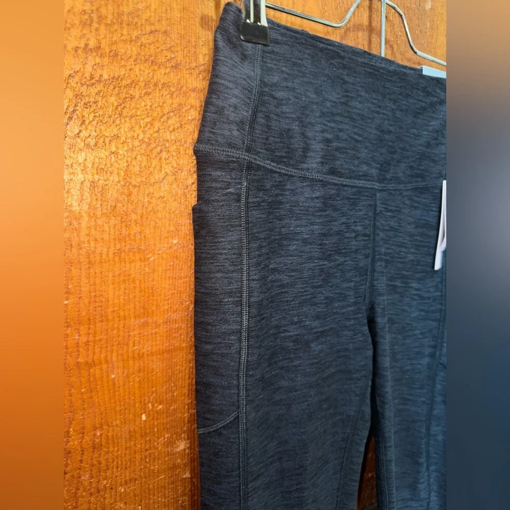 VS Flow On Point Leggings - Picture 3 of 7